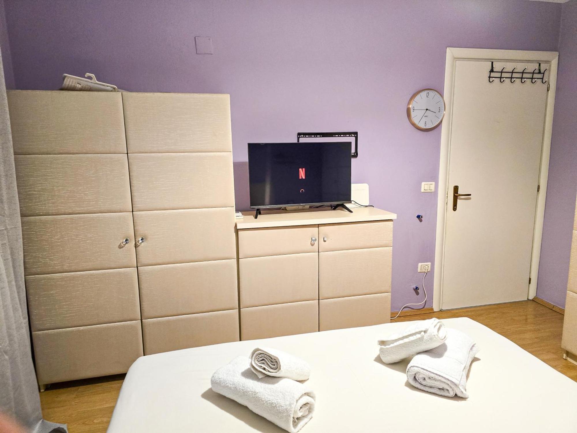 Blloku 2br Tirana