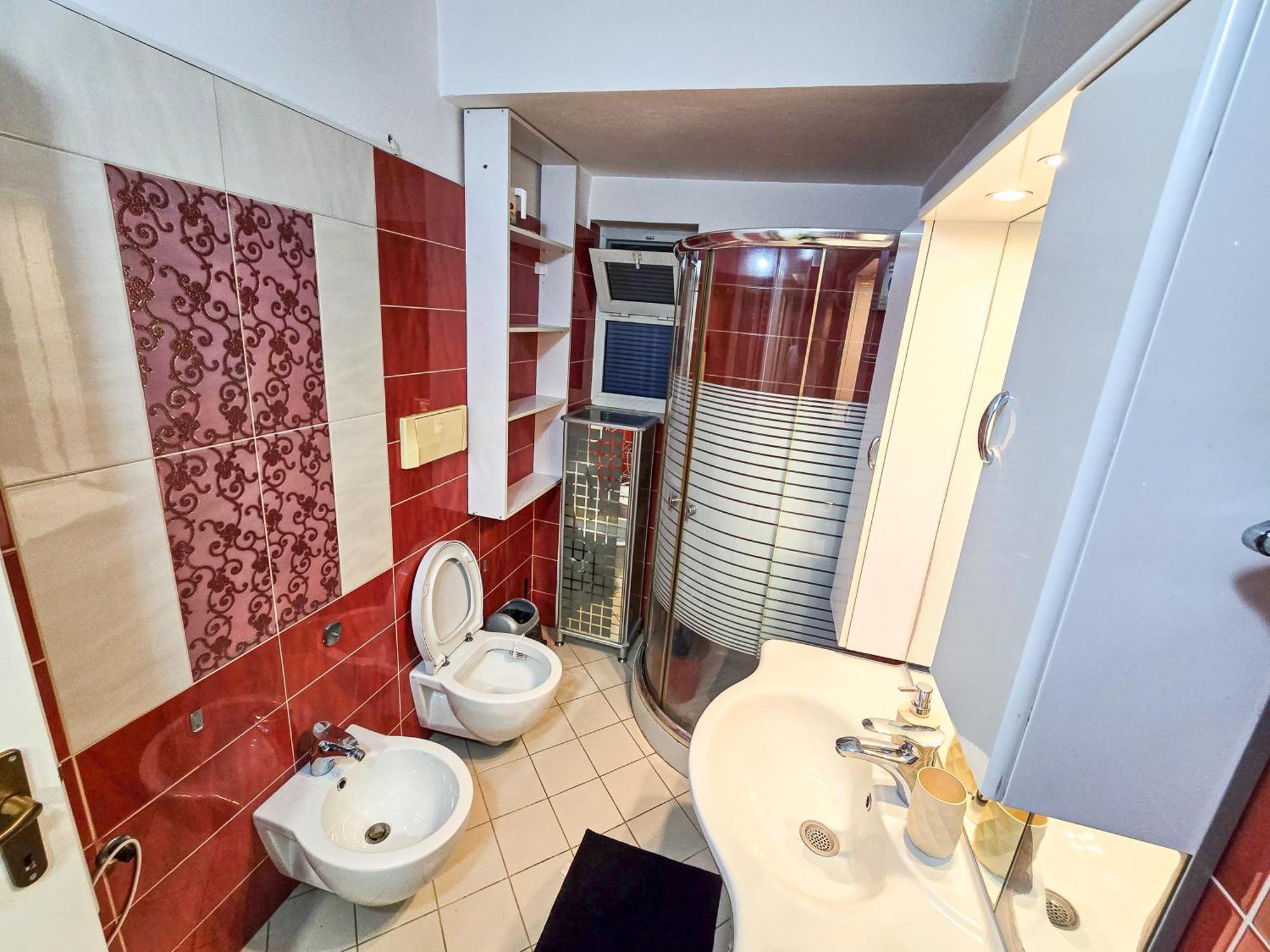 Blloku 2br Appartamento *
